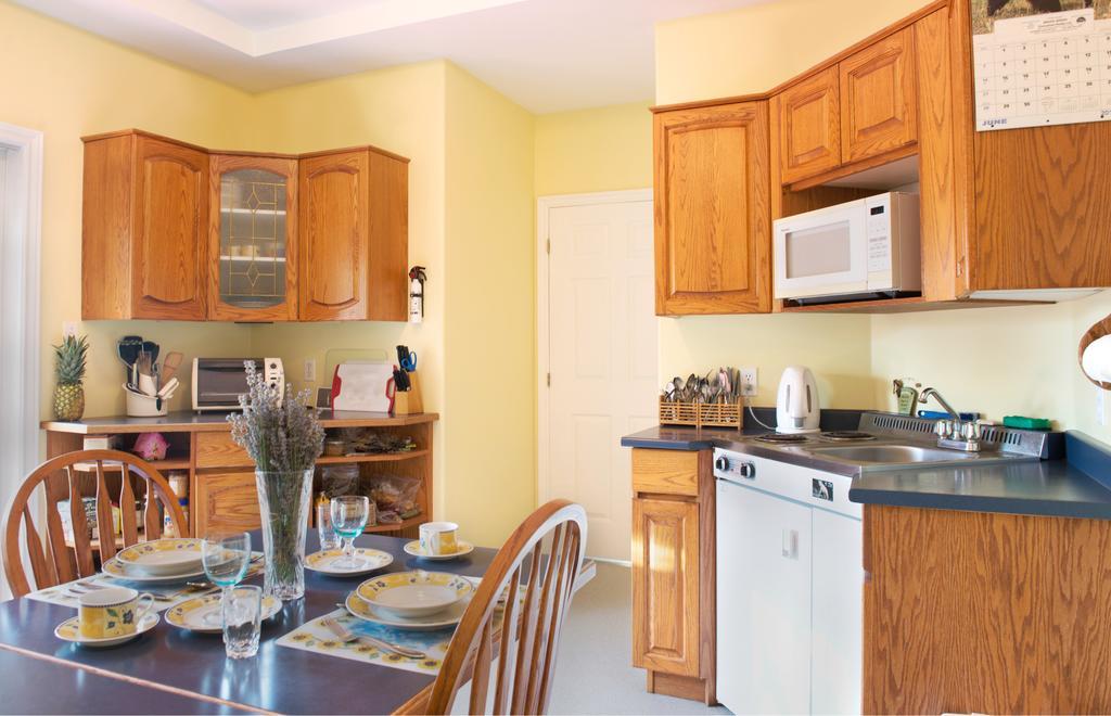 Silver Star Bed&Breakfast Bed and Breakfast Vernon Exteriör bild
